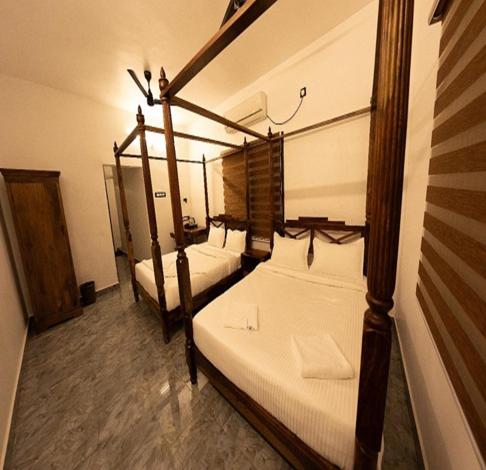 Courtyard Castle Heritage Resort Puducherry Buitenkant foto